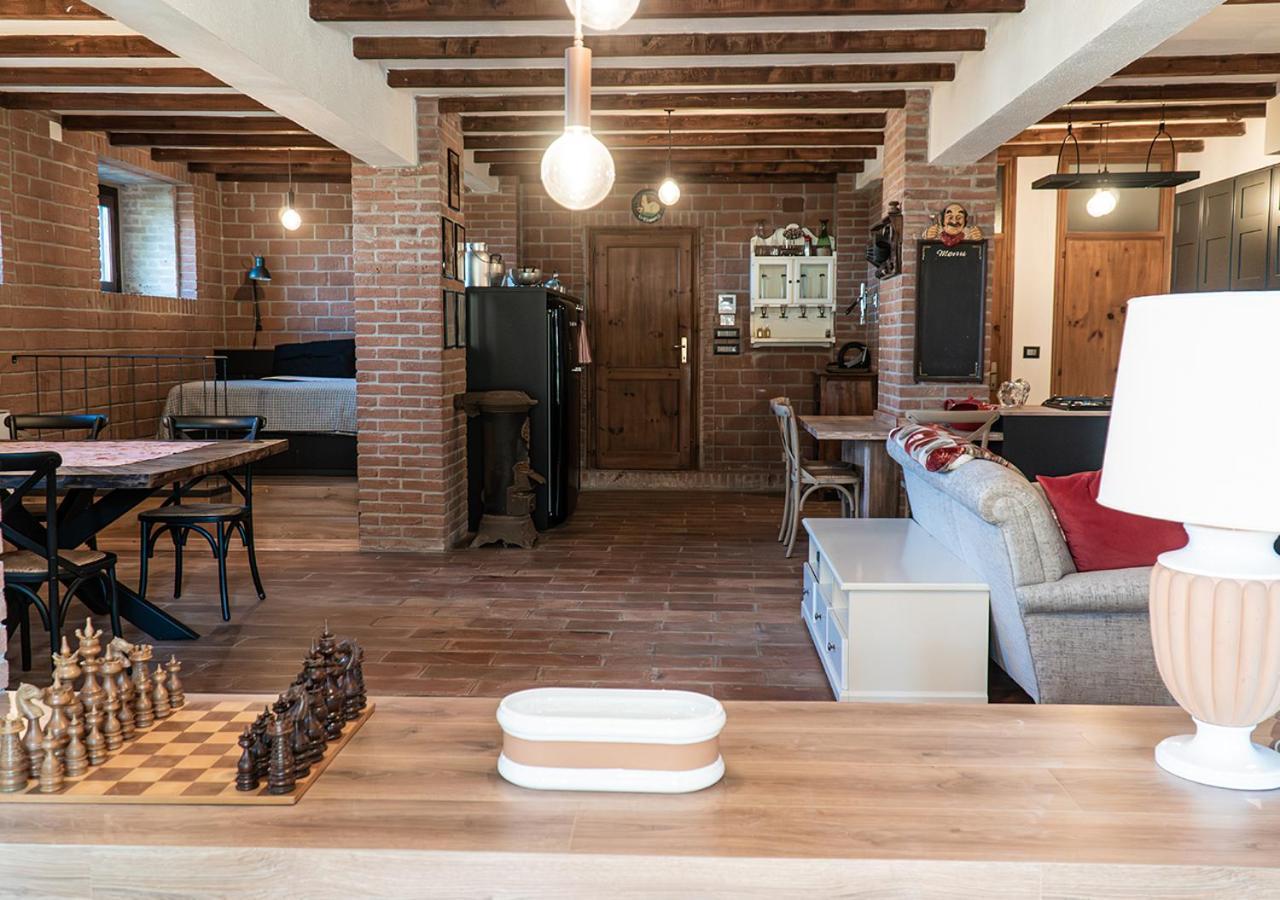 Casale Gambini Apartment Quattro Castella ภายนอก รูปภาพ